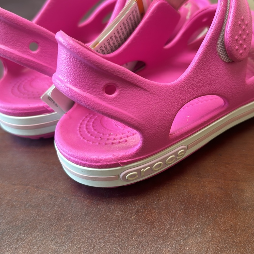 Crocs Pink Sandals - Picture 4 of 6